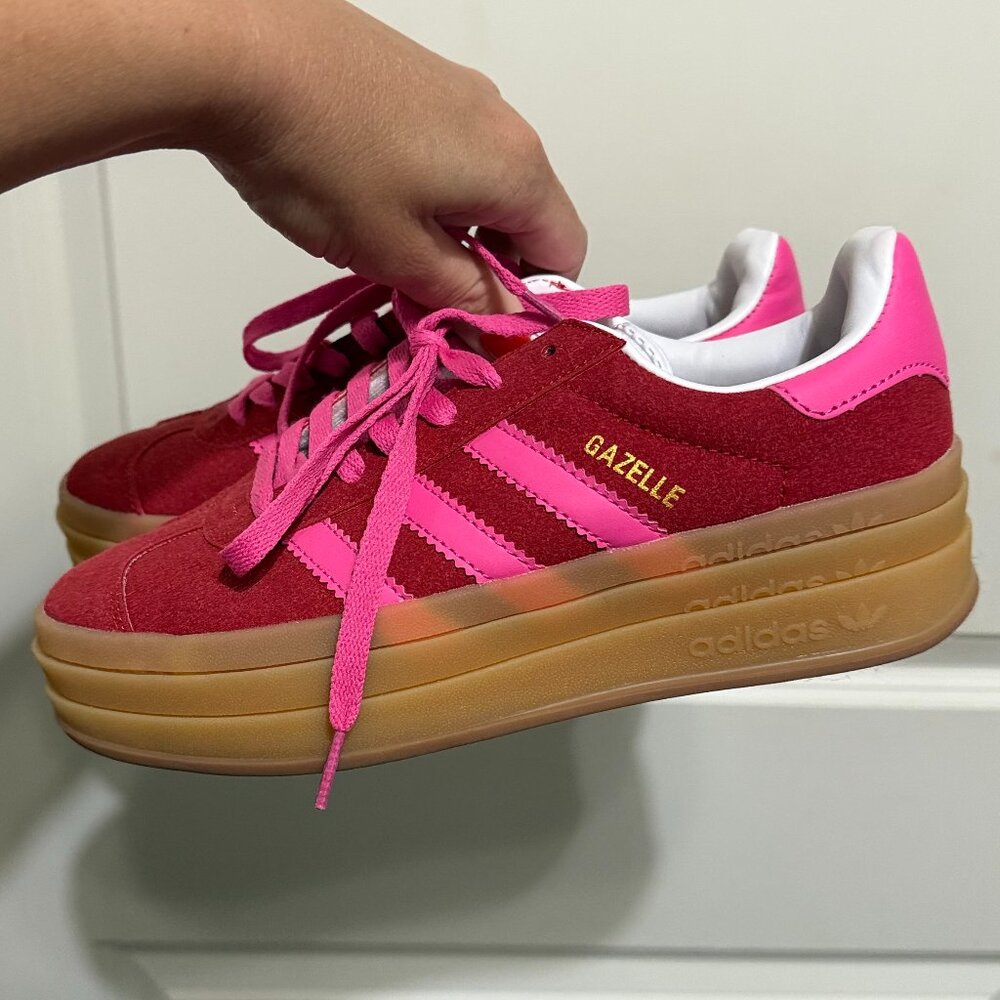 Adidas Gazelle 7.5 womens
